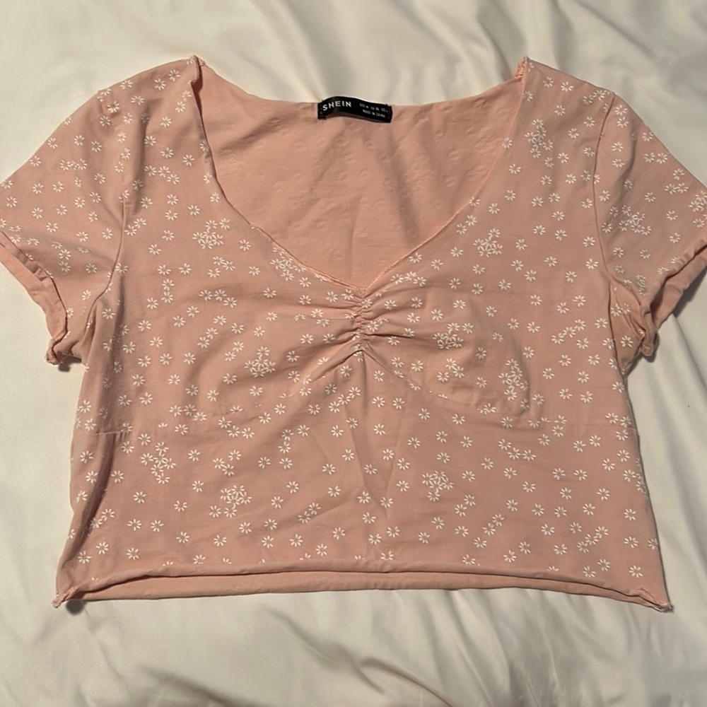 SHEIN no long sold crop top Size-M